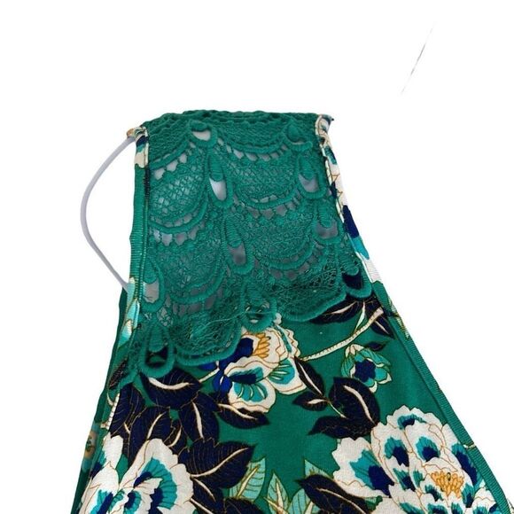 Daniel Rainn 2X Plus Sleeveless Blouse Green Floral Lace Accents Cutout NWOT - Picture 5 of 12